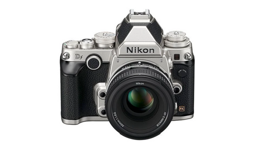 Qué equipos utiliza un fotógrafo profesional y cómo es su proceso de trabajo